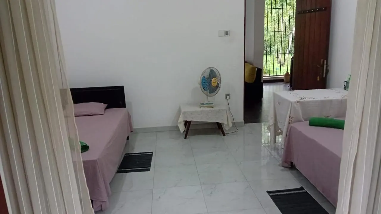 Kasthuri Minuwangoda Homestay